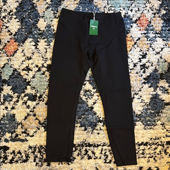 HALARA | Black Leggings NWT Size Large - Picture 1 of 2